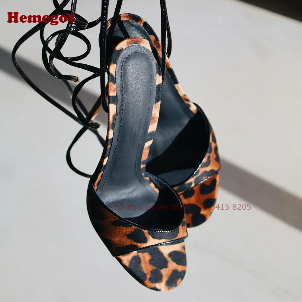 Sandalias de tacón de aguja co - Sandal Strappy Heeled reseña y precio